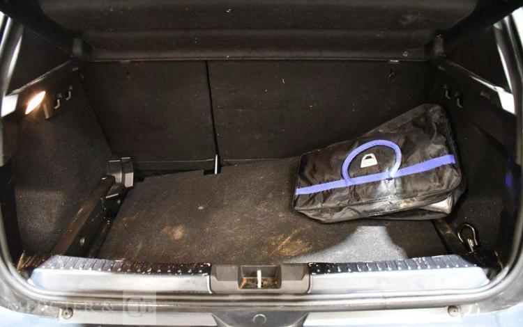 DACIA SANDERO STEPWAY CONFORT TCE 90 GRIS GJ-777-PX