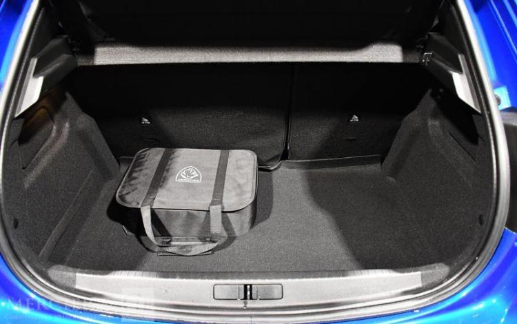 PEUGEOT e-208 STYLE 136CH BVA BLEU GK-099-DN