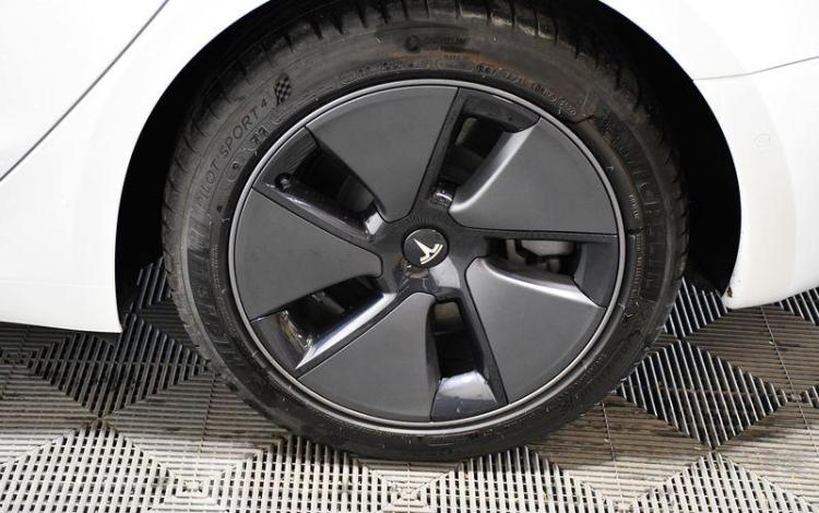 TESLA MODEL 3 ELECTRIC 285 60KWH STANDARD-PLUS BVA BLANC GK-795-BL