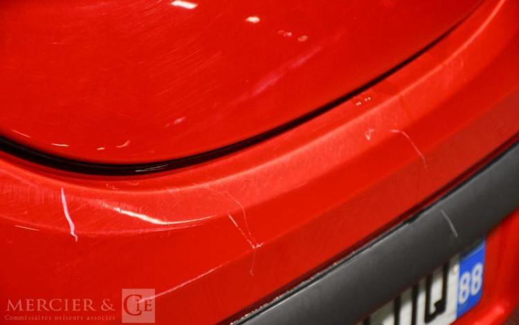 MICROCAR DUE-MUST ROUGE GL-023-DQ