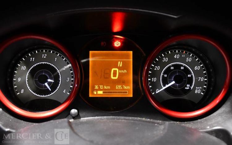 MICROCAR DUE-MUST ROUGE GL-023-DQ