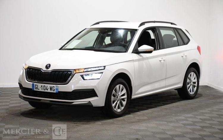 SKODA KAMIQ BLANC GL-104-WG