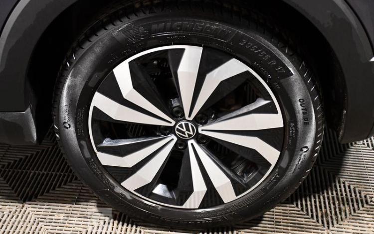 VOLKSWAGEN T-CROSS 1.0 TSI 110 STYLE DSG GRIS GL-351-BD