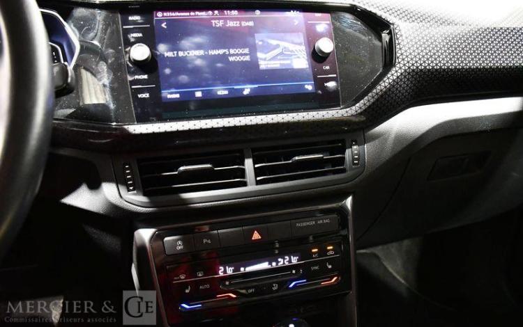 VOLKSWAGEN T-CROSS 1.0 TSI 110 STYLE DSG GRIS GL-351-BD