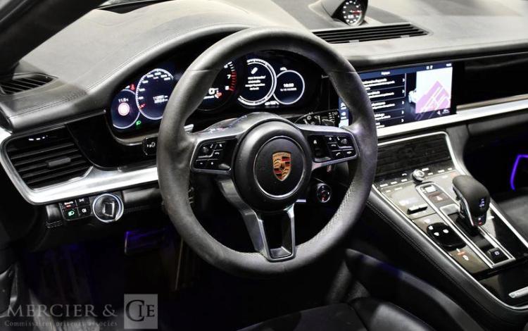 PORSCHE PANAMERA TURBO V8 4,0 460CH PDK GTS SPORT TURISMO NOIR GL-582-GF