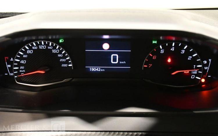 PEUGEOT 2008 ACTIVE PACK PURE TECH GRIS GL-702-LL