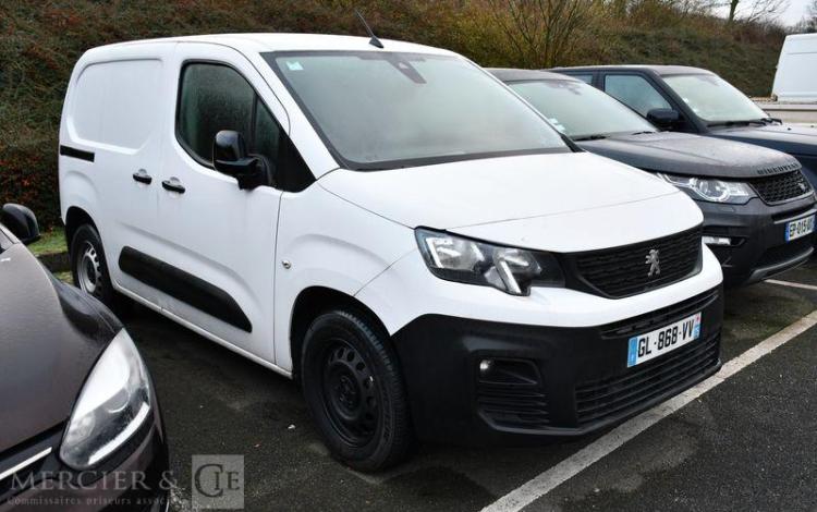 PEUGEOT e- PARTNER ASPHALT STANDARD 136CH BLANC GL-868-VV