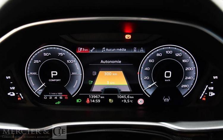 AUDI Q3 SPORTBACK S LINE GRIS GL-881-PF