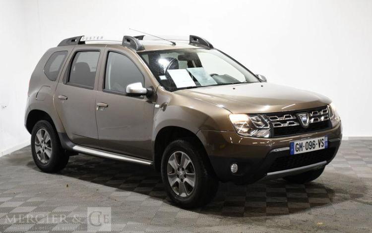 DACIA DUSTER TCE 125 4X4 LAUREATE PLUS MARRON GM-096-VS