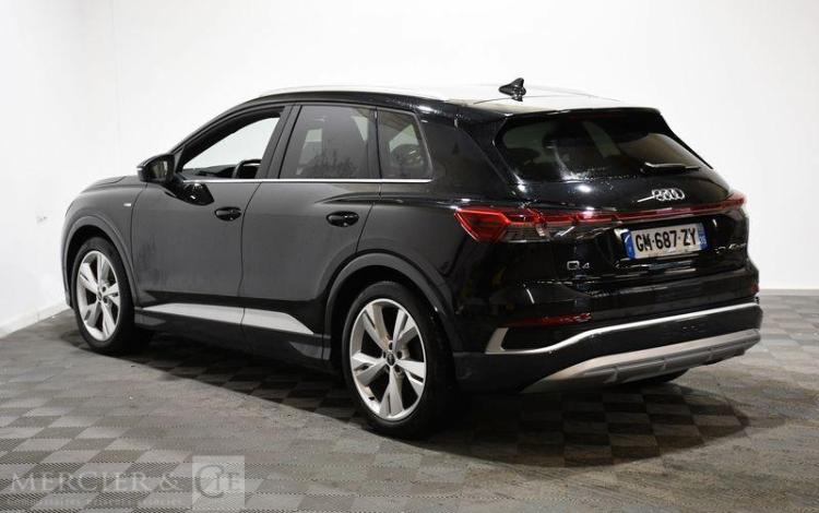 AUDI Q4 NOIR GM-687-ZY
