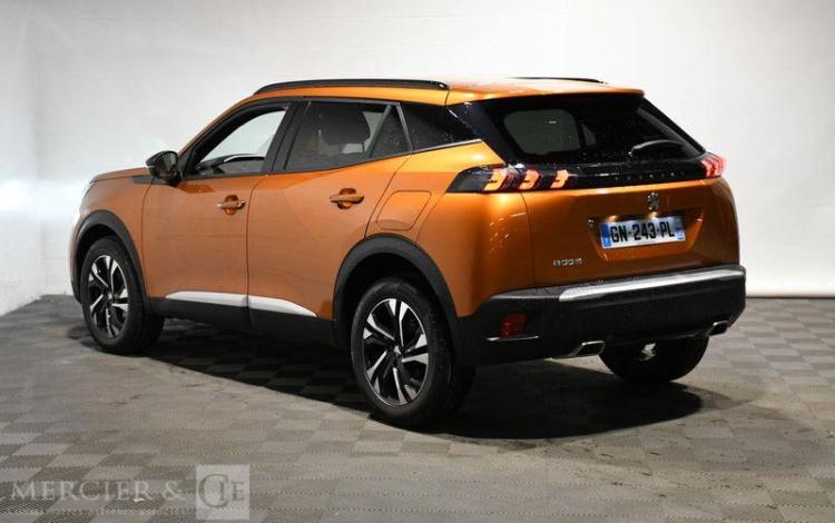 PEUGEOT 2008 ALLURE PACK 1,2 PURE TECH 130 S&S ORA GN-243-PL