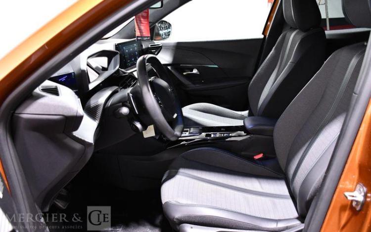 PEUGEOT 2008 ALLURE PACK 1,2 PURE TECH 130 S&S ORA GN-243-PL