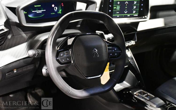 PEUGEOT 2008 ALLURE PACK 1,2 PURE TECH 130 S&S ORA GN-243-PL