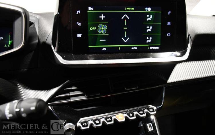 PEUGEOT 2008 ALLURE PACK 1,2 PURE TECH 130 S&S ORA GN-243-PL