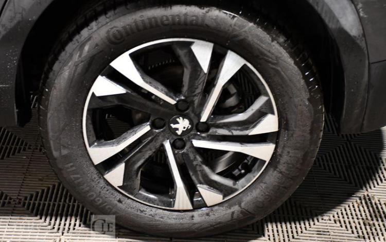 PEUGEOT 2008 ALLURE PACK 1,2 PURE TECH 130 S&S BVA GRIS GN-355-RC