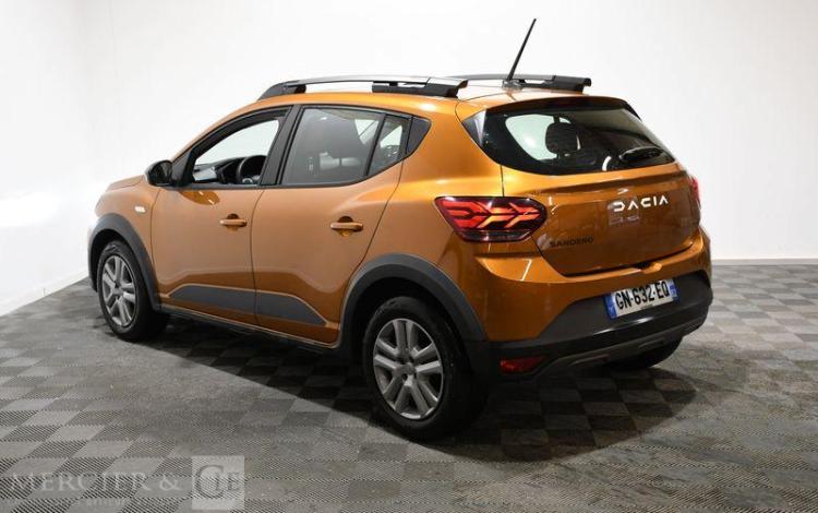 DACIA SANDERO STEPWAY EXPRESSION ECO-G 100 ROUILLE GN-632-EQ