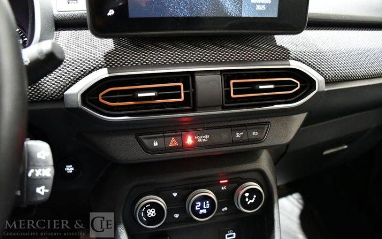 DACIA SANDERO STEPWAY EXPRESSION ECO-G 100 ROUILLE GN-632-EQ