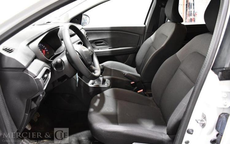 DACIA JOGGER ESSENTIAL TCE 110 7PL BLANC GN-734-TD