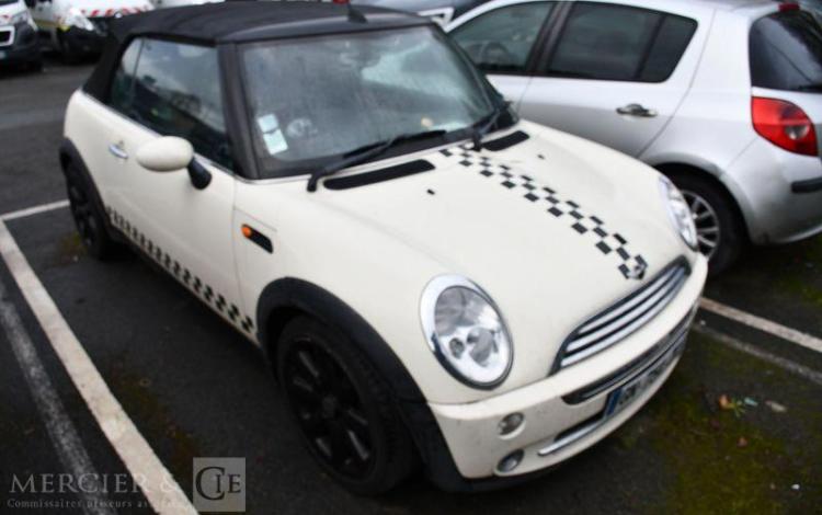 MINI COOPER BEIGE GN-754-ZK