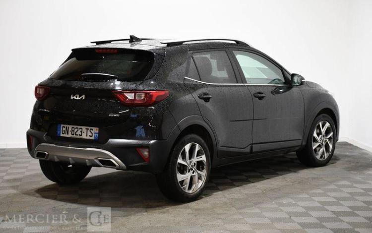 KIA STONIC GT LINE NOIR GN-823-TS