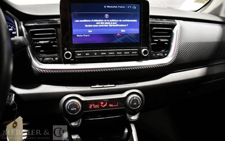 KIA STONIC GT LINE GRIS GP-364-RF