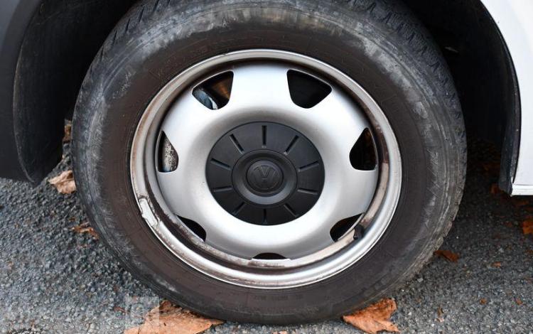 VOLKSWAGEN TRANSPORTER 6 VAN L1H1 2,0 T BLANC GP-468-DW