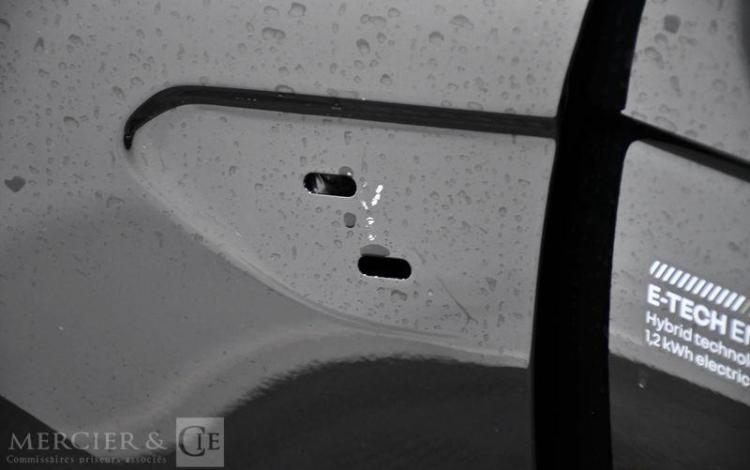 RENAULT CLIO E-TECH ENGINEERED FULL HYBRID GRIS GP-818-DX