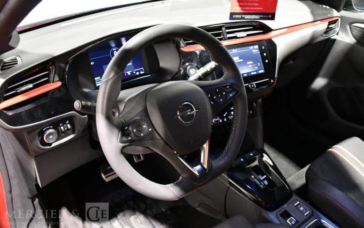 OPEL CORSA e-136ch ROUGE GQ-372-WL