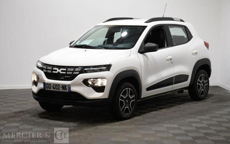 DACIA SPRING ESSENTIAL BLANC GQ-402-NK