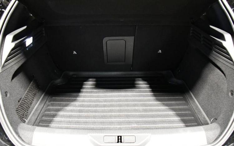 PEUGEOT 308 1.2 PURETECH 130 GT EAT NOIR GQ-519-ZL