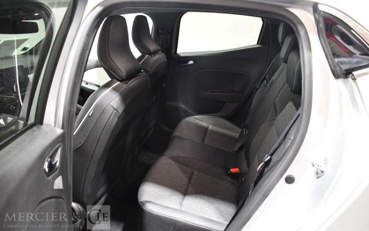 RENAULT CLIO TECHNO TCE 90 GRIS GQ-657-EX