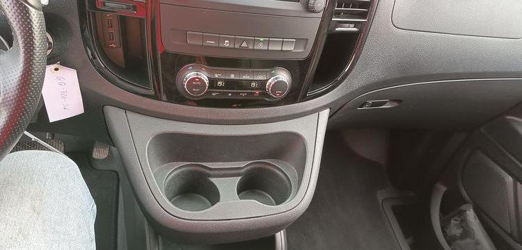 MERCEDES VITO 119 1.9 CDI 16V 9G-TRONIC 190CV BOITE AUTO – DIESEL – 56062 KMS – AN 2023 NOIR GQ-720-SJ