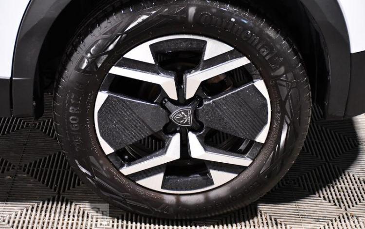 PEUGEOT 2008 ALLURE PURETECH BLANC GQ-878-ZL