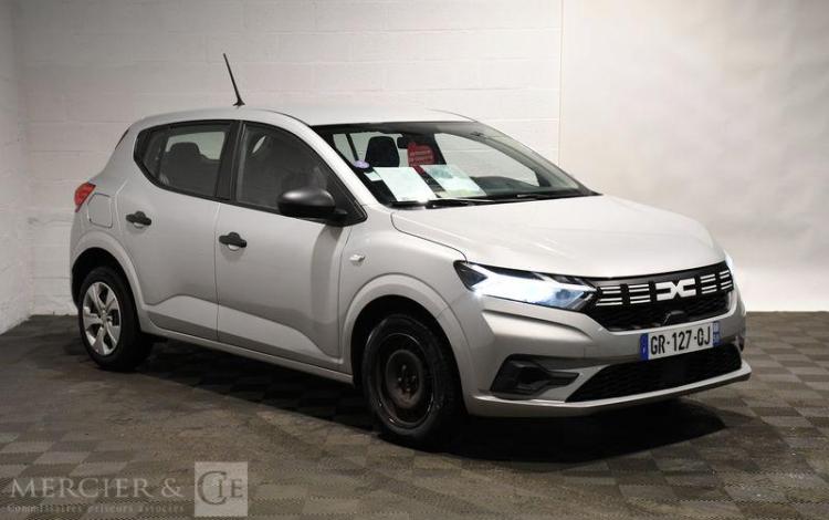 DACIA SANDERO 1.0 ECO-G 100ch ESSENTIAL GRIS GR-127-QJ
