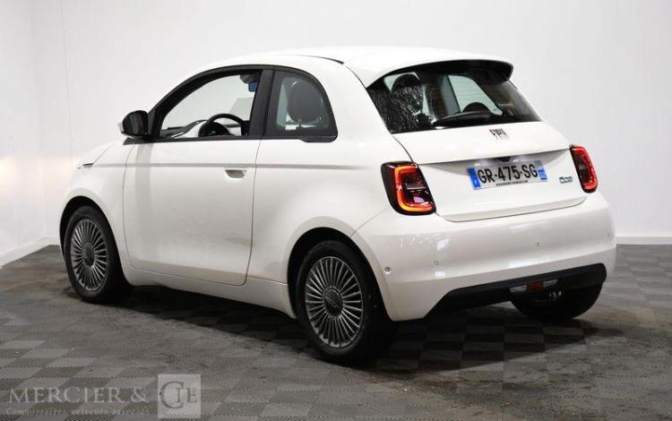 FIAT 500e 23kWh 95ch PACK CONFORT BVA BLANC GR-475-SG