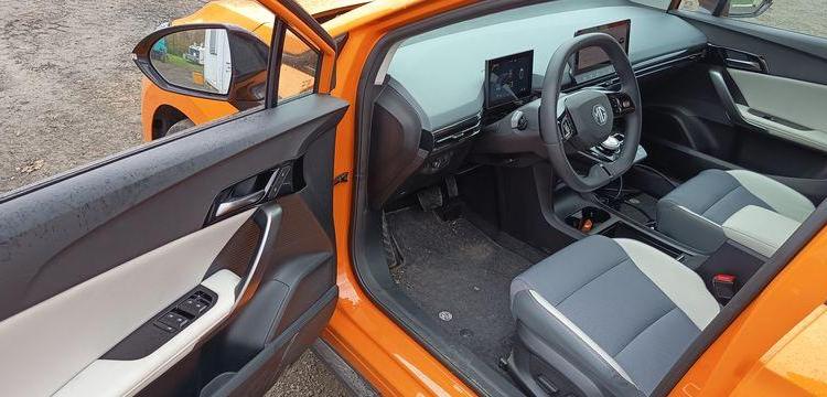 MG MG4 EV MAXIMUM RANGE 204 CV/ 150 KW  BOITE AUTO – ELECTRIQUE – ANNEE 2023 ORA GS-530-NS