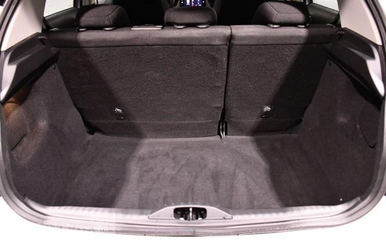 CITROEN C3 1,2 PURE TECH 82 SHINE BLANC GS-626-PM