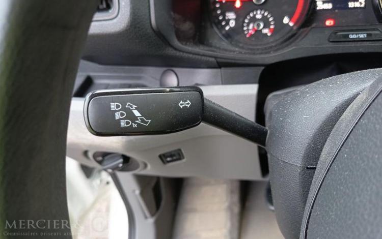 VOLKSWAGEN CRAFTER L4  GS-640-KQ