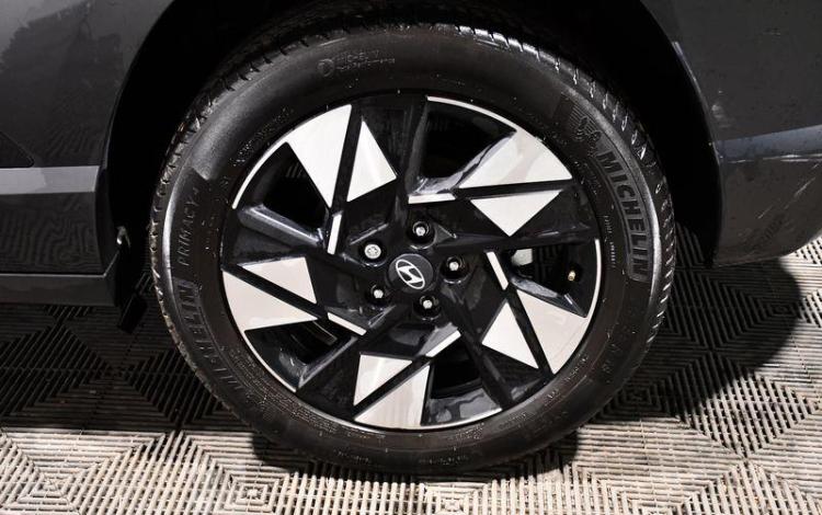 HYUNDAI KONA CREATIVE NOIR GT-065-NM