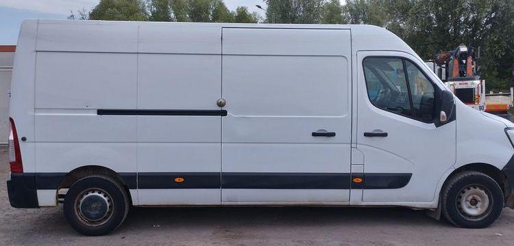 RENAULT MASTER FOURGON 2.3 BLUEDCI 150 35 L3H2 CONFORT – 113771 KMS – ANNEE 2023 BLANC GT-142-JY