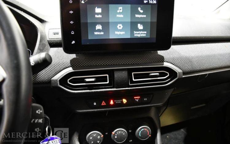 DACIA JOGGER EXPRESSION HYBRID 140 7PL NOIR GT-452-GA