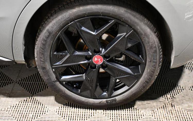 DS DS4 1,5 BLUEHDI 130 BVA PERFORMANCE LINE S&S GRIS GV-647-JZ