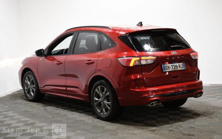 FORD KUGA ROUGE GV-726-VJ