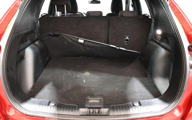 FORD KUGA ROUGE GV-726-VJ