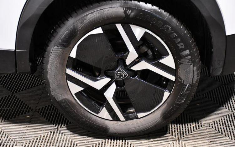 PEUGEOT 2008 GT PURETECH 130 BLANC GW-557-CT