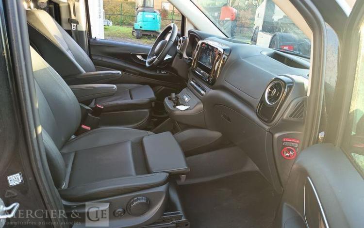 MERCEDES VITO MIXTO 2.0 116 CDI 165 LONG L2 PRO 9G-TRONIC BVA – 41459 KMS – ANNEE 2024 NOIR GW-756-FR