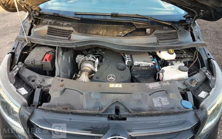 MERCEDES VITO MIXTO 2.0 116 CDI 165 LONG L2 PRO 9G-TRONIC BVA – 41459 KMS – ANNEE 2024 NOIR GW-756-FR