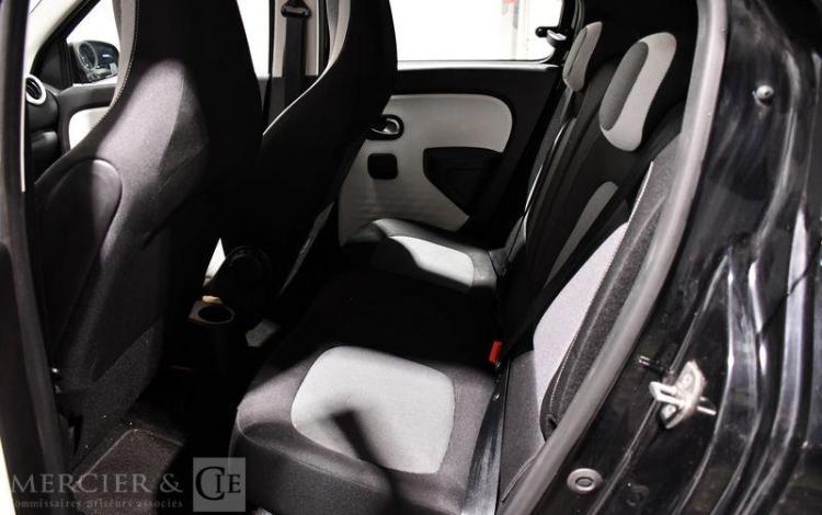 RENAULT TWINGO 1.0 SCE 65 EQUILIBRE NOIR GW-787-HK