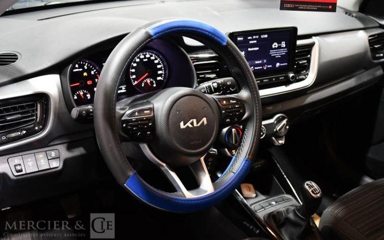 KIA S TONIC ACTIVE BLEU GX-962-CV