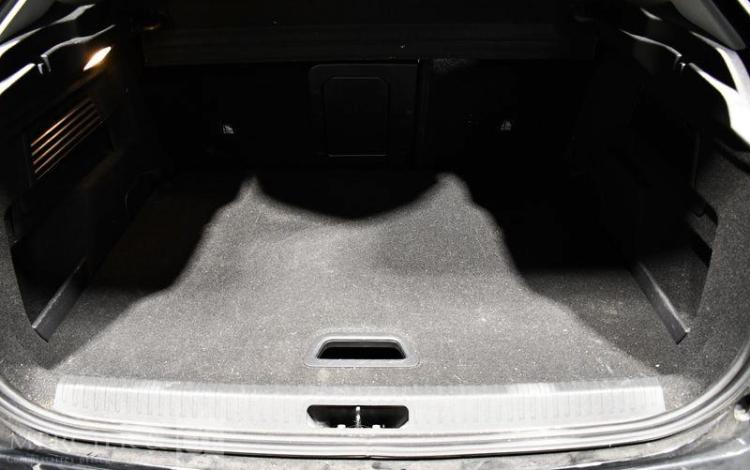 CITROEN C4 1,5 BLUE-HDI 130 MAX BVA NOIR GY-272-BM